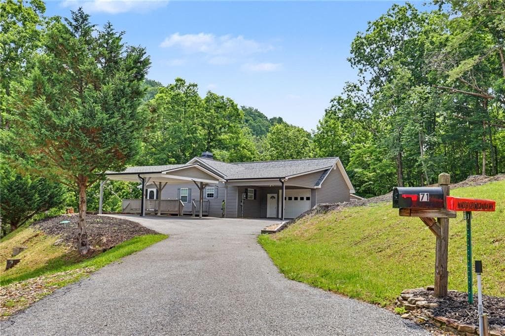 2 bedroom, 2 bathroom, 1,936 sq ft single family residence for sale at 71 Chinquapin Place, Blairsville, GA 30512 — photo 8