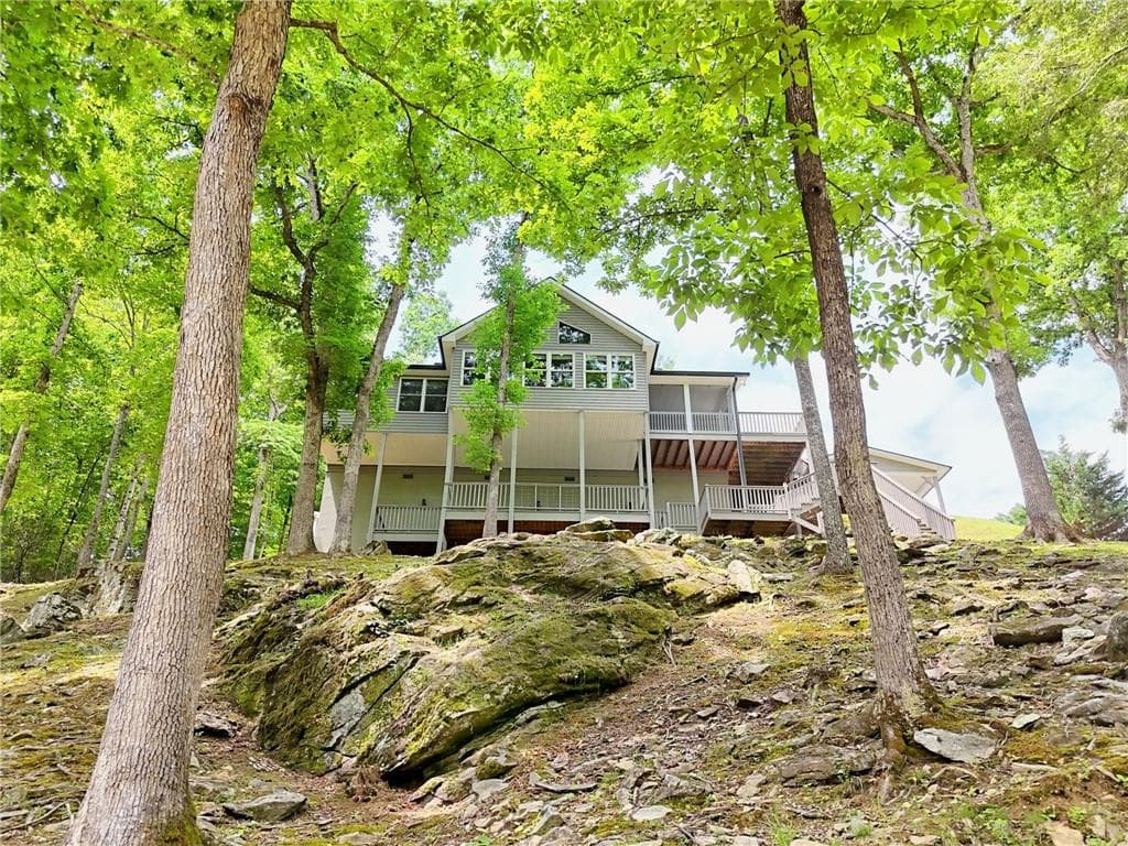2 bedroom, 2 bathroom, 1,936 sq ft single family residence for sale at 71 Chinquapin Place, Blairsville, GA 30512 — photo 10