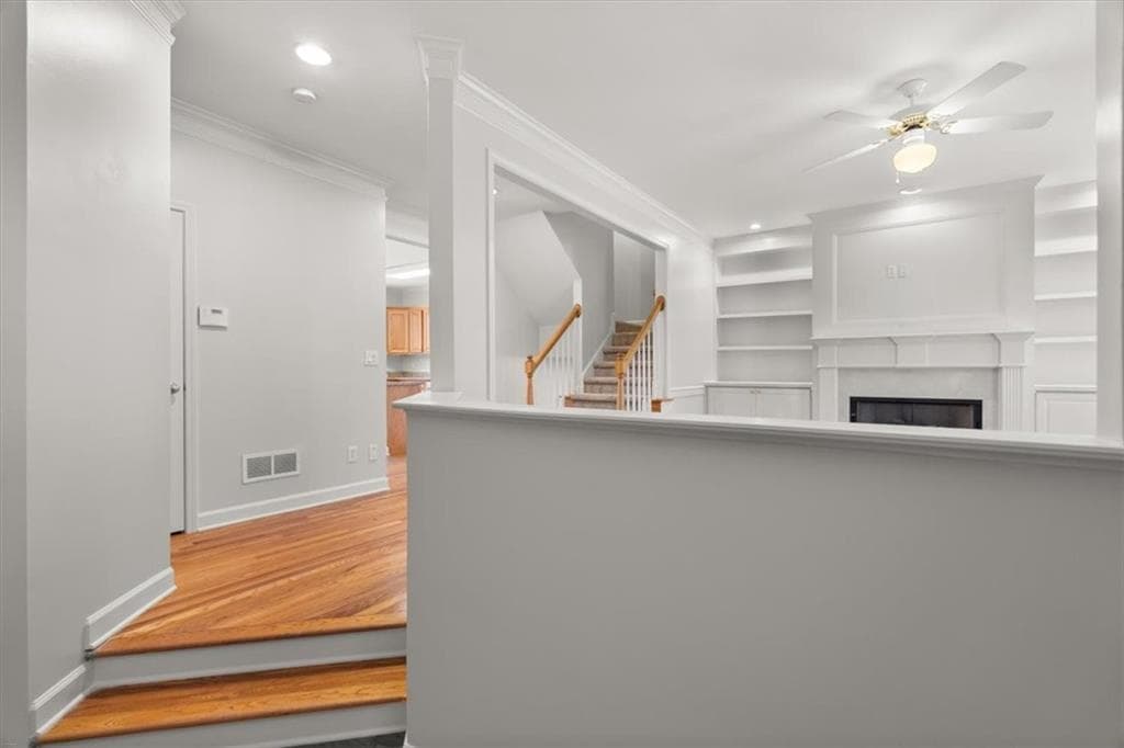 3 bedroom, 4 bathroom, 2,660 sq ft townhouse for rent at 4372 Paces Point Circle, Smyrna, GA 30080 for $3,000 a month — photo 2