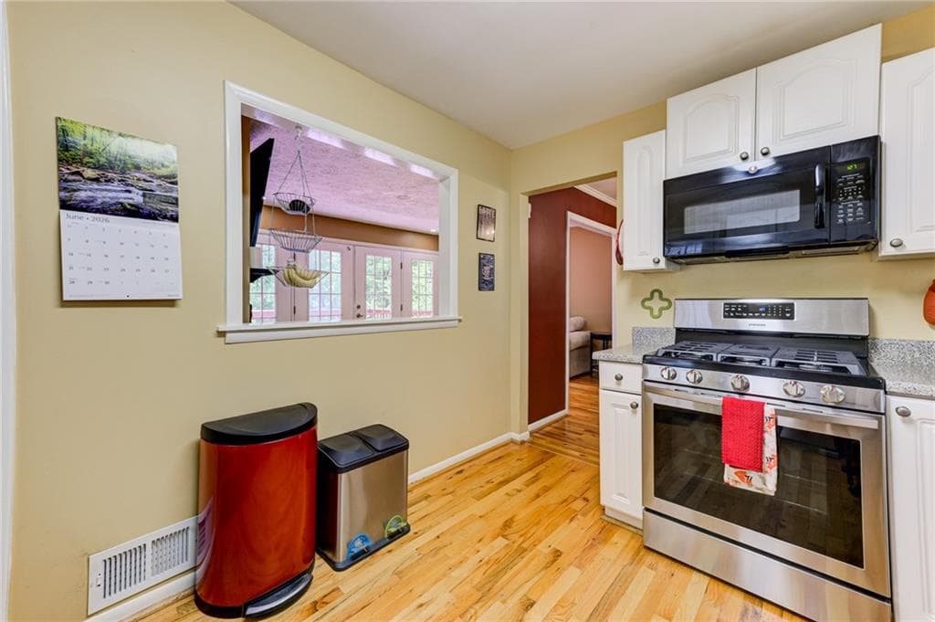 3 bedroom, 3 bathroom, 1,192 sq ft single family residence for rent at 2423 Woodacres Road, Atlanta, GA 30345 for $2,500 a month — photo 5