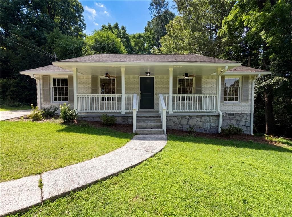 3 bedroom, 2 bathroom, 1,118 sq ft single family residence for sale at 2320 Capehart Circle, Atlanta, GA 30345