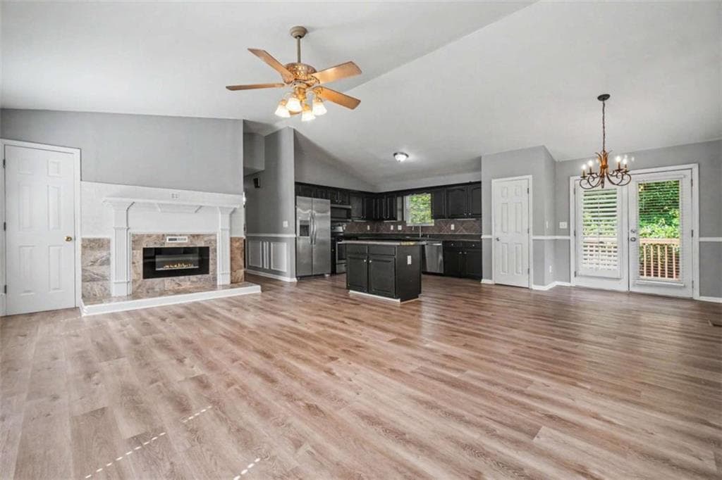 3 bedroom, 3 bathroom, 1,298 sq ft single family residence for sale at 3364 Hollyridge Trail, Marietta, GA 30008 — photo 7