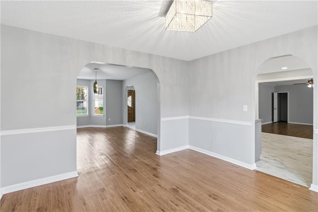 4 bedroom, 2 bathroom, 2,915 sq ft single family residence under contract at 6169 Remington Park, Lithonia, GA 30058 — photo 6