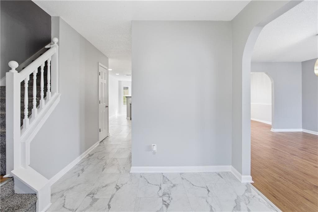 4 bedroom, 2 bathroom, 2,915 sq ft single family residence under contract at 6169 Remington Park, Lithonia, GA 30058 — photo 8