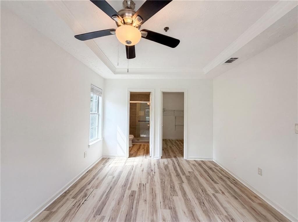 1 bedroom, 1 bathroom, 697 sq ft condominium for sale at 131 Bentley Place, Tucker, GA 30084 — photo 4