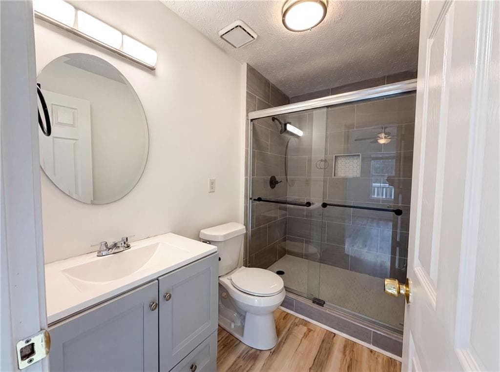 1 bedroom, 1 bathroom, 697 sq ft condominium for sale at 131 Bentley Place, Tucker, GA 30084 — photo 9