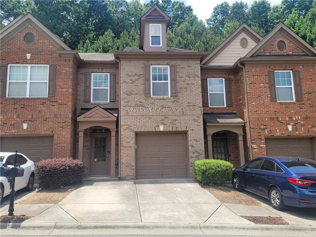 3 bedroom, 3 bathroom, 1,818 sq ft townhouse for rent at 3383 Marla Boulevard, Peachtree Corners, GA 30092 for $2,400 a month — photo 2
