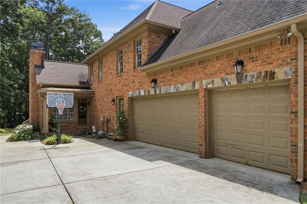 5 bedroom, 6 bathroom, 5,489 sq ft single family residence for sale at 3965 Greenside Court, Dacula, GA 30019 — photo 5