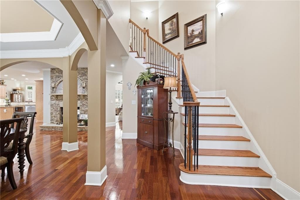 5 bedroom, 6 bathroom, 5,489 sq ft single family residence for sale at 3965 Greenside Court, Dacula, GA 30019 — photo 9