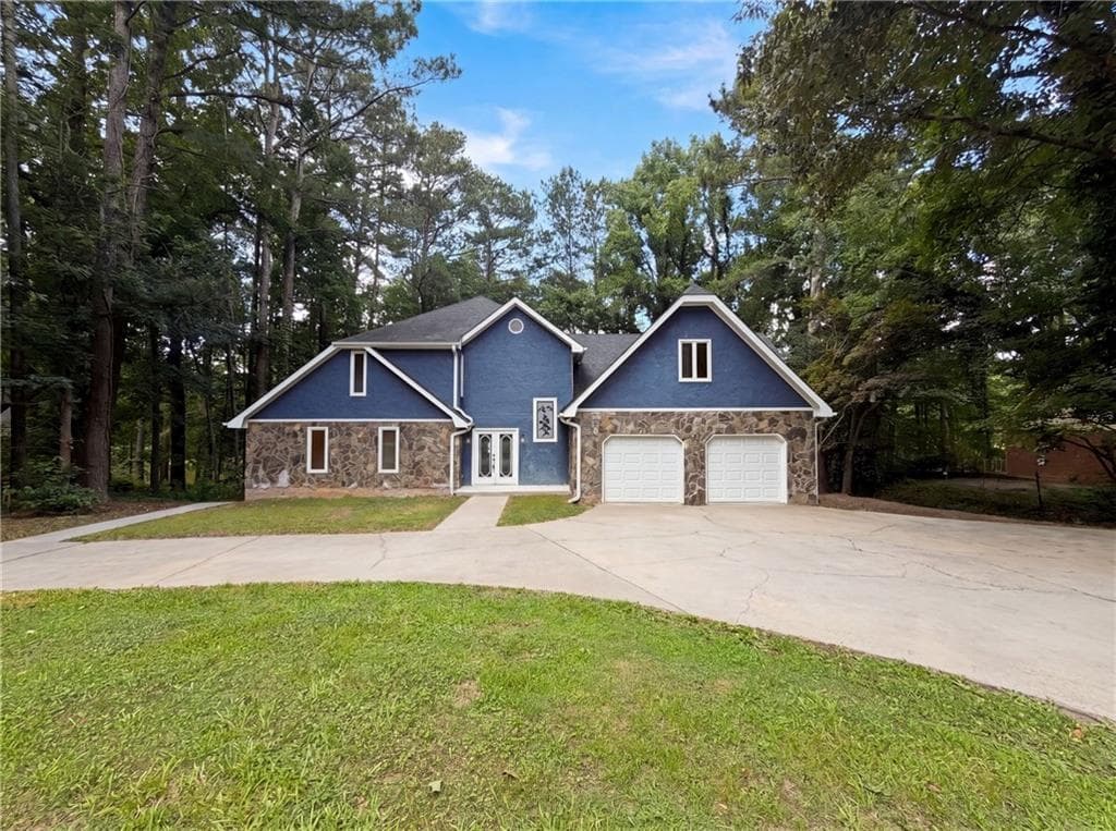 4 bedroom, 4 bathroom, 2,769 sq ft single family residence under contract at 442 Hastings Way, Jonesboro, GA 30238