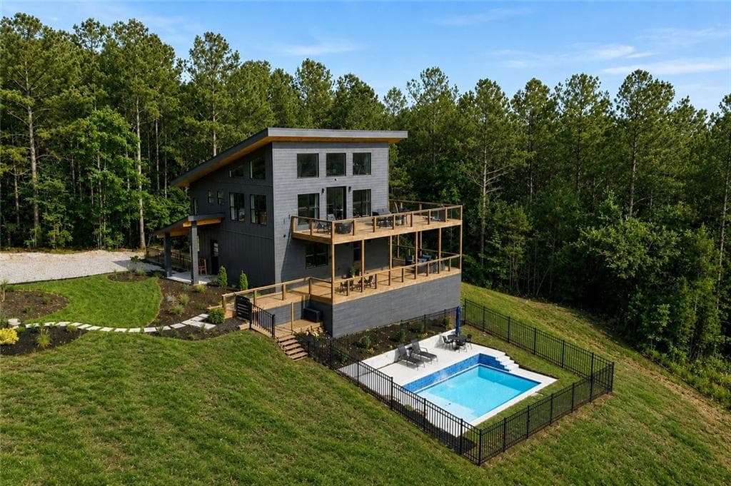 3 bedroom, 2 bathroom, 2,160 sq ft single family residence for sale at 6333 Big Ridge Road, Talking Rock, GA 30175