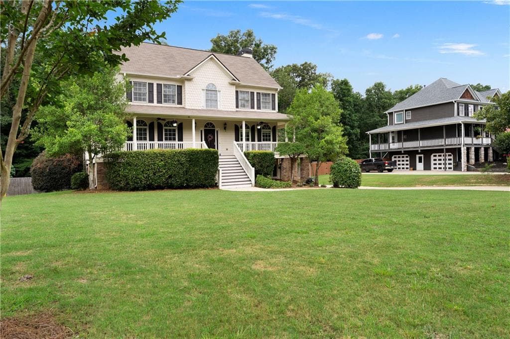 5 bedroom, 4 bathroom, 3,172 sq ft single family residence for sale at 17 Lowry Way, Euharlee, GA 30145 — photo 2