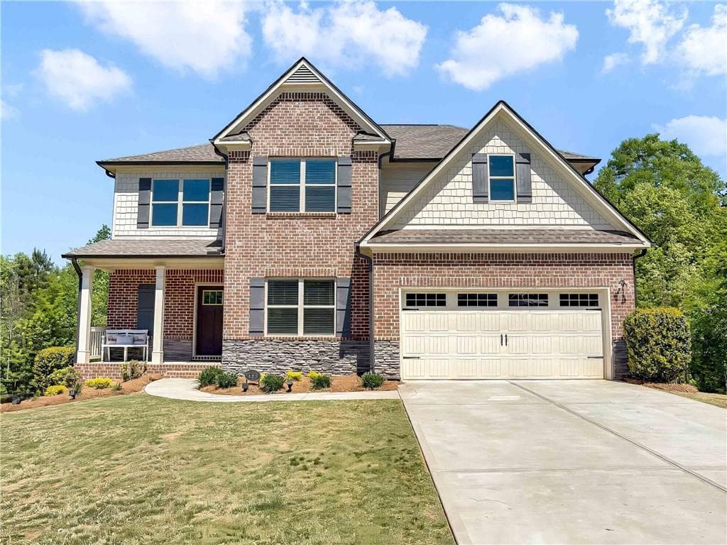 4 bedroom, 4 bathroom, 4,274 sq ft single family residence for sale at 189 Bella Drive, Monroe, GA 30655 — photo 2
