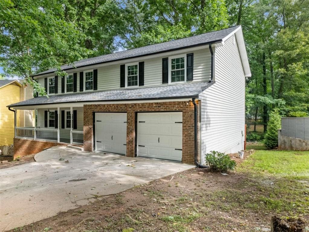 6 bedroom, 5 bathroom, 3,726 sq ft single family residence for sale at 4984 Willow Overlook, Stone Mountain, GA 30088 — photo 3