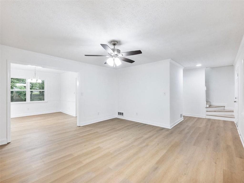 6 bedroom, 5 bathroom, 3,726 sq ft single family residence for sale at 4984 Willow Overlook, Stone Mountain, GA 30088 — photo 9