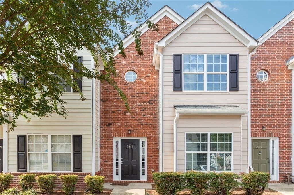 4 bedroom, 3 bathroom, 1,528 sq ft townhouse sold at 2755 Snapfinger Manor, Decatur, GA 30035
