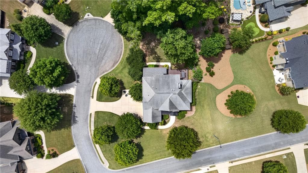 5 bedroom, 4 bathroom, 4,265 sq ft single family residence under contract at 2898 Paces Farm Court, Marietta, GA 30064 — photo 6