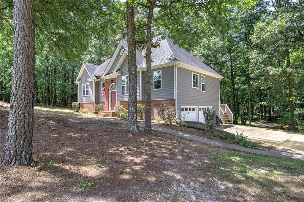 3 bedroom, 3 bathroom, 2,127 sq ft single family residence under contract at 80 Iron Hill Road, Taylorsville, GA 30178 — photo 2