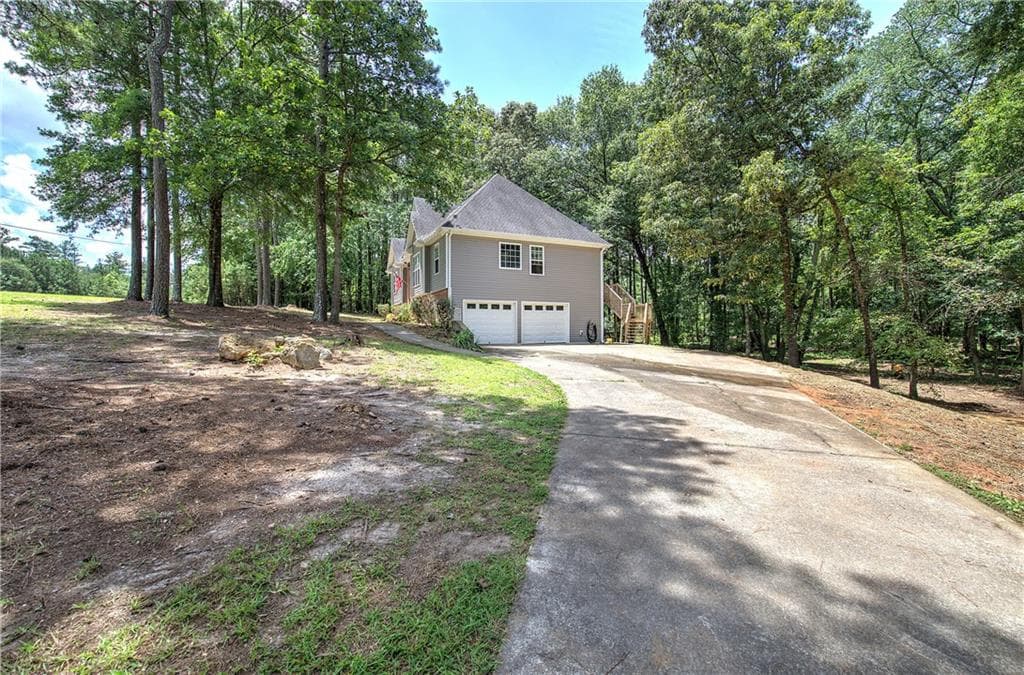 3 bedroom, 3 bathroom, 2,127 sq ft single family residence under contract at 80 Iron Hill Road, Taylorsville, GA 30178 — photo 5