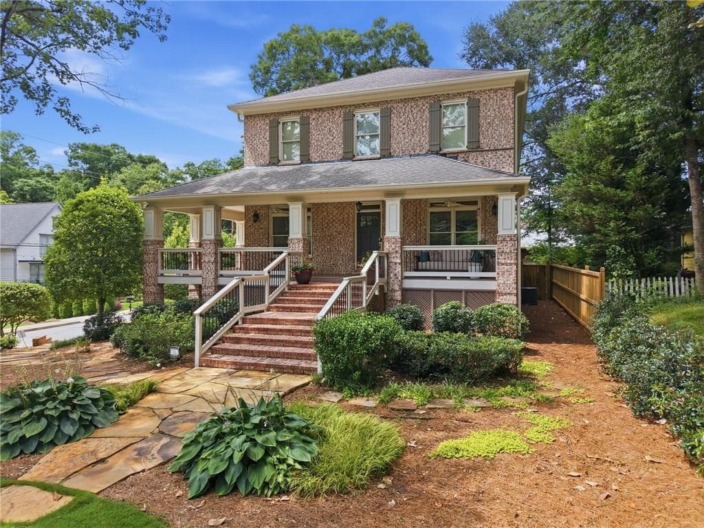 4 bedroom, 5 bathroom, 4,376 sq ft single family residence for sale at 1372 Noel Drive, Brookhaven, GA 30319 — photo 3