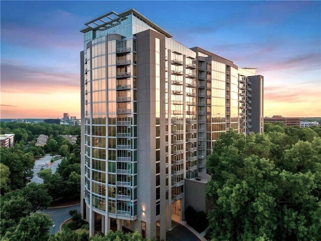 2 bedroom, 2 bathroom, 1,495 sq ft condominium under contract at 3300 Windy Ridge Parkway 1112, Atlanta, GA 30339