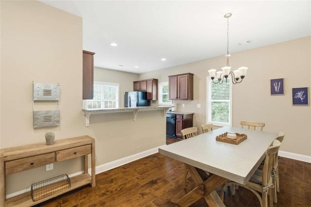 3 bedroom, 2 bathroom, 2,000 sq ft single family residence for sale at 5553 Checkered Spot Drive, Gainesville, GA 30506 — photo 5