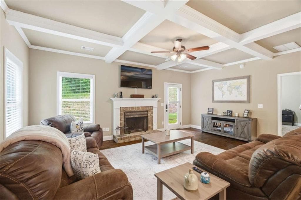 3 bedroom, 2 bathroom, 2,000 sq ft single family residence for sale at 5553 Checkered Spot Drive, Gainesville, GA 30506 — photo 9