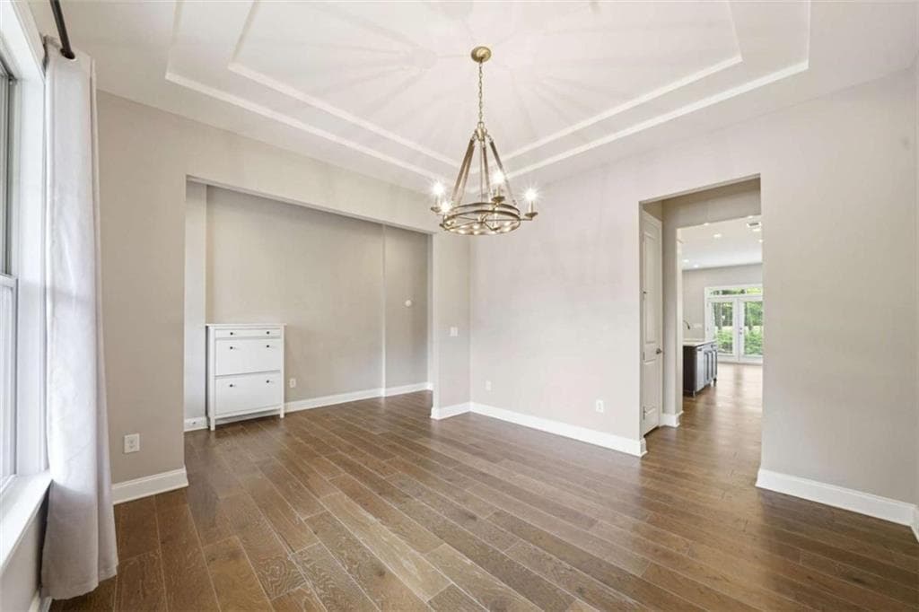 5 bedroom, 4 bathroom, 3,594 sq ft single family residence for sale at 4020 Claiborne Farm Road, Suwanee, GA 30024 — photo 8