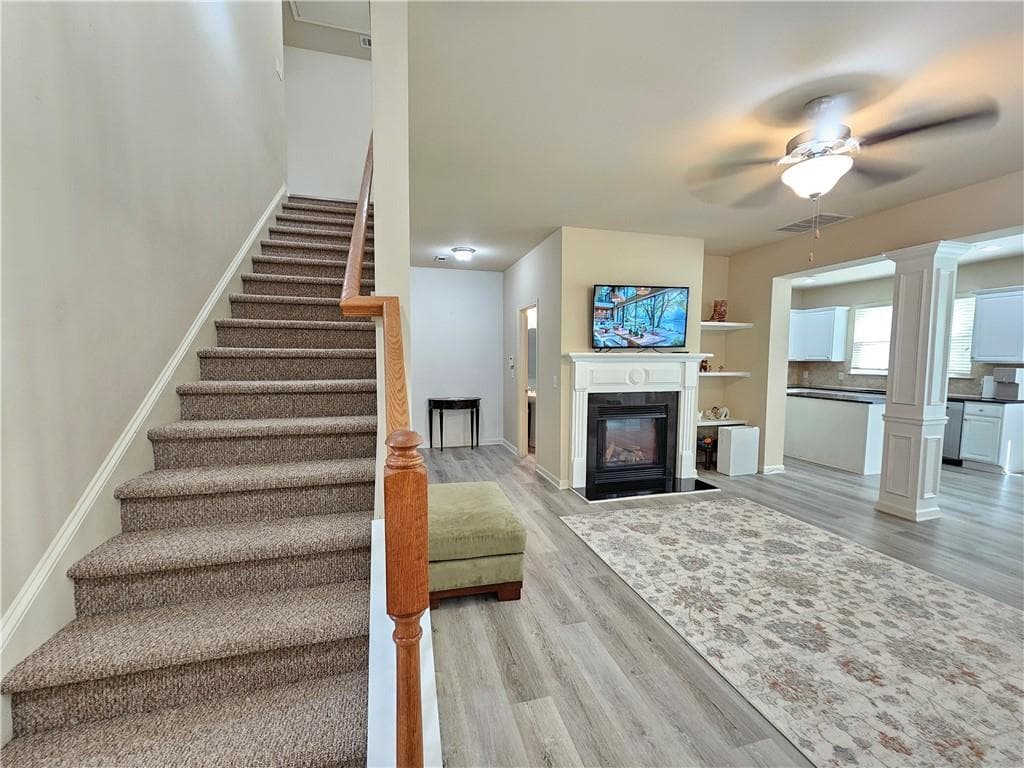 3 bedroom, 3 bathroom, 1,954 sq ft townhouse for sale at 3334 Sardis Bend Drive, Buford, GA 30519 — photo 6