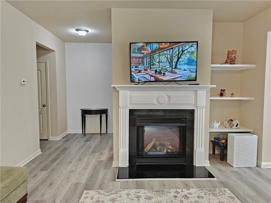 3 bedroom, 3 bathroom, 1,954 sq ft townhouse for sale at 3334 Sardis Bend Drive, Buford, GA 30519 — photo 9