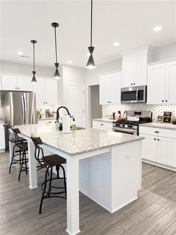 3 bedroom, 3 bathroom, 1,882 sq ft townhouse for sale at 2009 Lanier Harbor Point, Buford, GA 30518 — photo 6