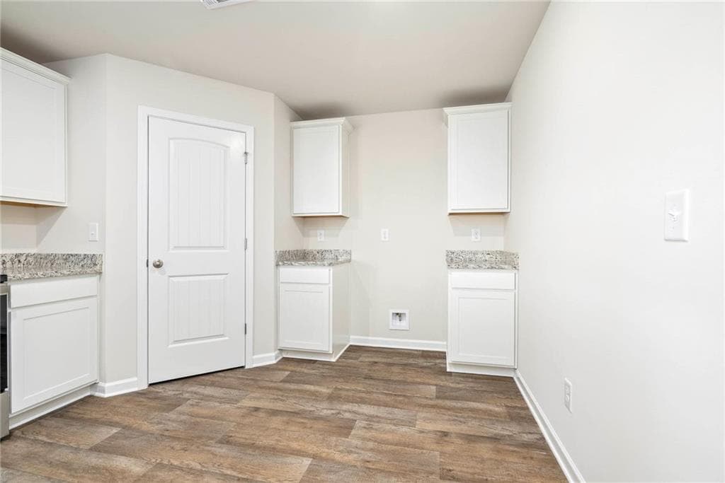 4 bedroom, 3 bathroom, 2,315 sq ft single family residence under contract at 720 Lipizzan Trace, Hogansville, GA 30230 — photo 6