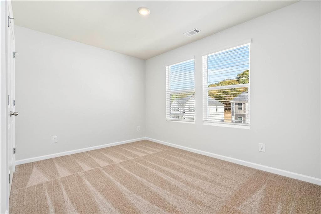 4 bedroom, 3 bathroom, 2,315 sq ft single family residence under contract at 720 Lipizzan Trace, Hogansville, GA 30230 — photo 8