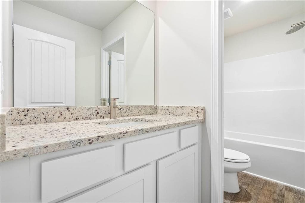4 bedroom, 3 bathroom, 2,315 sq ft single family residence under contract at 720 Lipizzan Trace, Hogansville, GA 30230 — photo 9