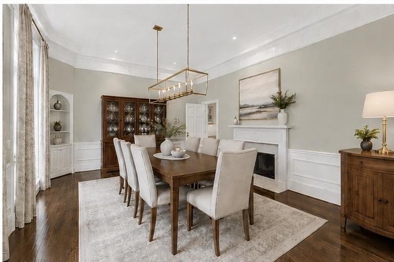 5 bedroom, 7 bathroom, 9,176 sq ft single family residence under contract at 105 Wilderbluff Court, Atlanta, GA 30328 — photo 6