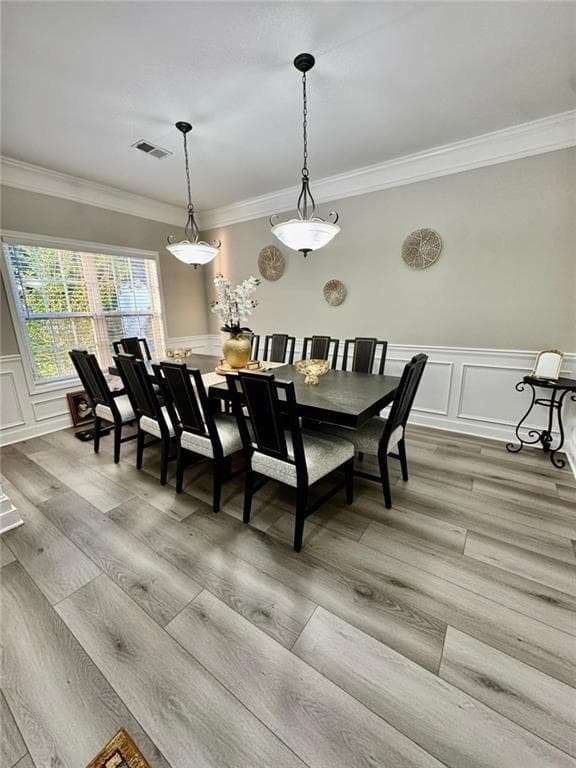 5 bedroom, 3 bathroom, 2,456 sq ft single family residence for sale at 767 Edgeley Lane, Lawrenceville, GA 30044 — photo 4
