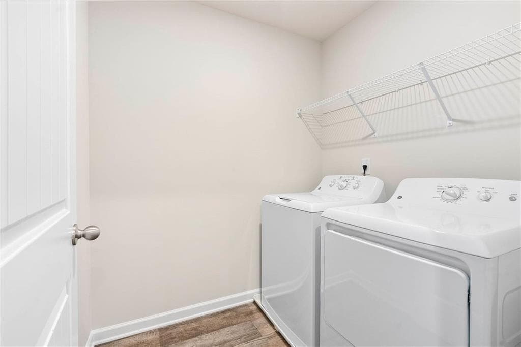 4 bedroom, 3 bathroom, 2,300 sq ft single family residence for sale at 718 Lipizzan Trace, Hogansville, GA 30230 — photo 5
