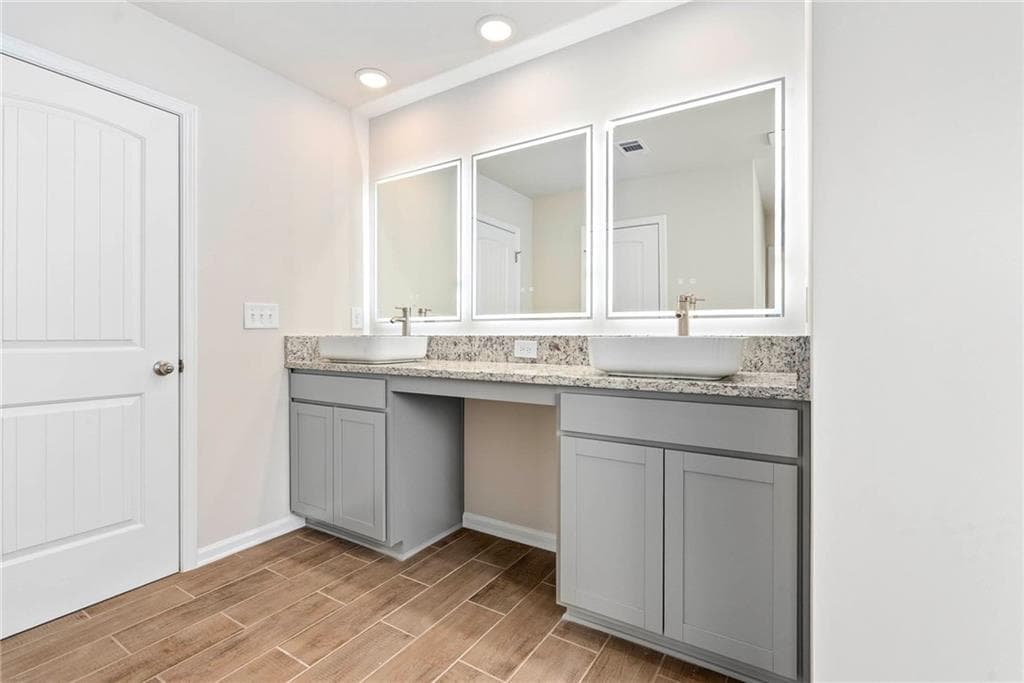 4 bedroom, 3 bathroom, 2,300 sq ft single family residence for sale at 718 Lipizzan Trace, Hogansville, GA 30230 — photo 8