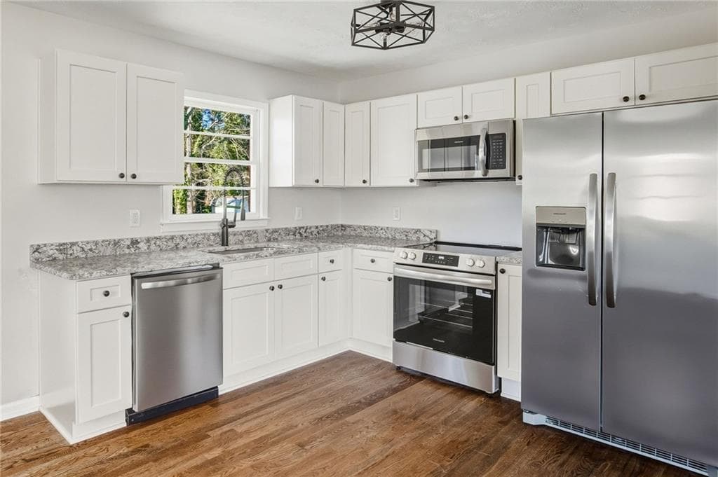 3 bedroom, 2 bathroom, 1,100 sq ft single family residence for sale at 4220 Kent Drive, Powder Springs, GA 30127 — photo 10
