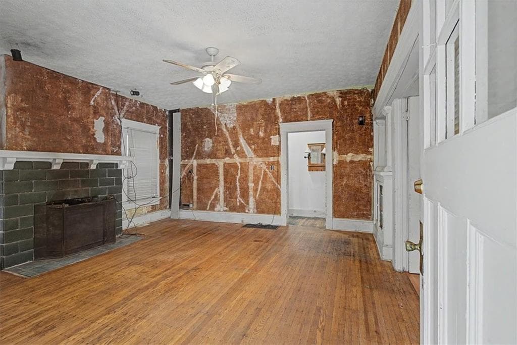 quadruplex for sale at 811 Saint Charles Avenue, Atlanta, GA 30306 — photo 9