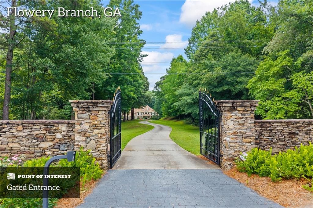 6 bedroom, 6 bathroom, 8,800 sq ft single family residence for sale at 5461 Union Church Road, Flowery Branch, GA 30542 — photo 7