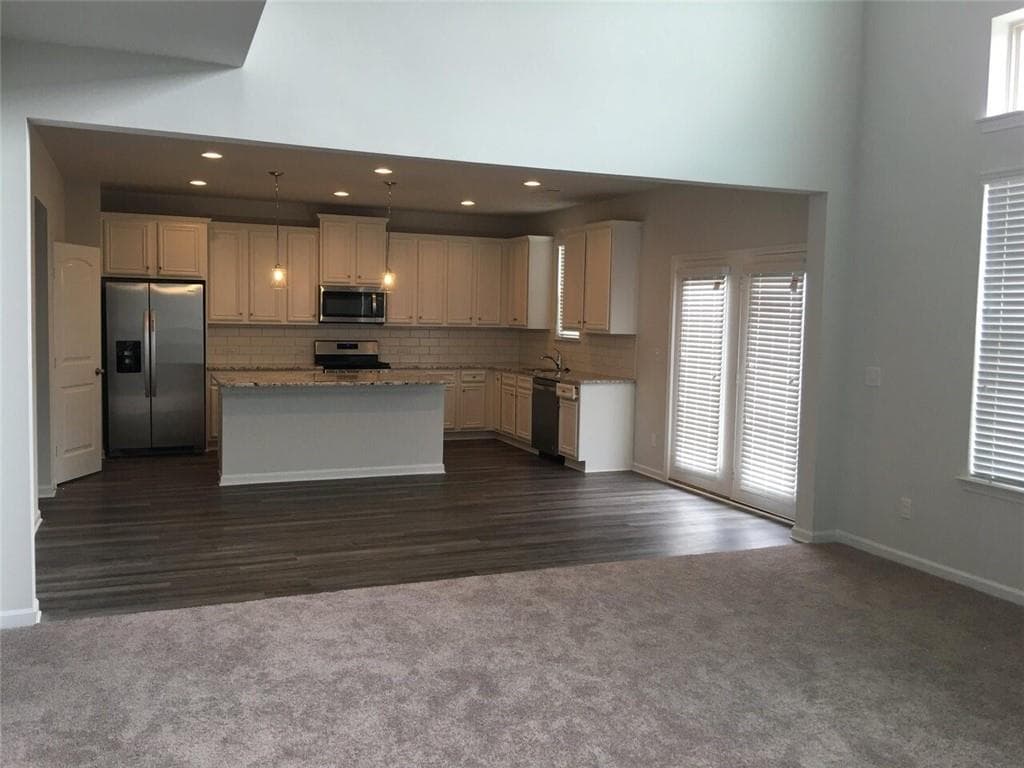 4 bedroom, 3 bathroom single family residence for rent at 5650 Mirror Lake Drive, Cumming, GA 30028 for $2,500 a month — photo 9