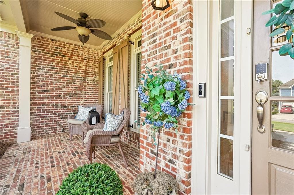 6 bedroom, 5 bathroom, 5,109 sq ft single family residence under contract at 3725 Horizon Court, Cumming, GA 30041 — photo 3