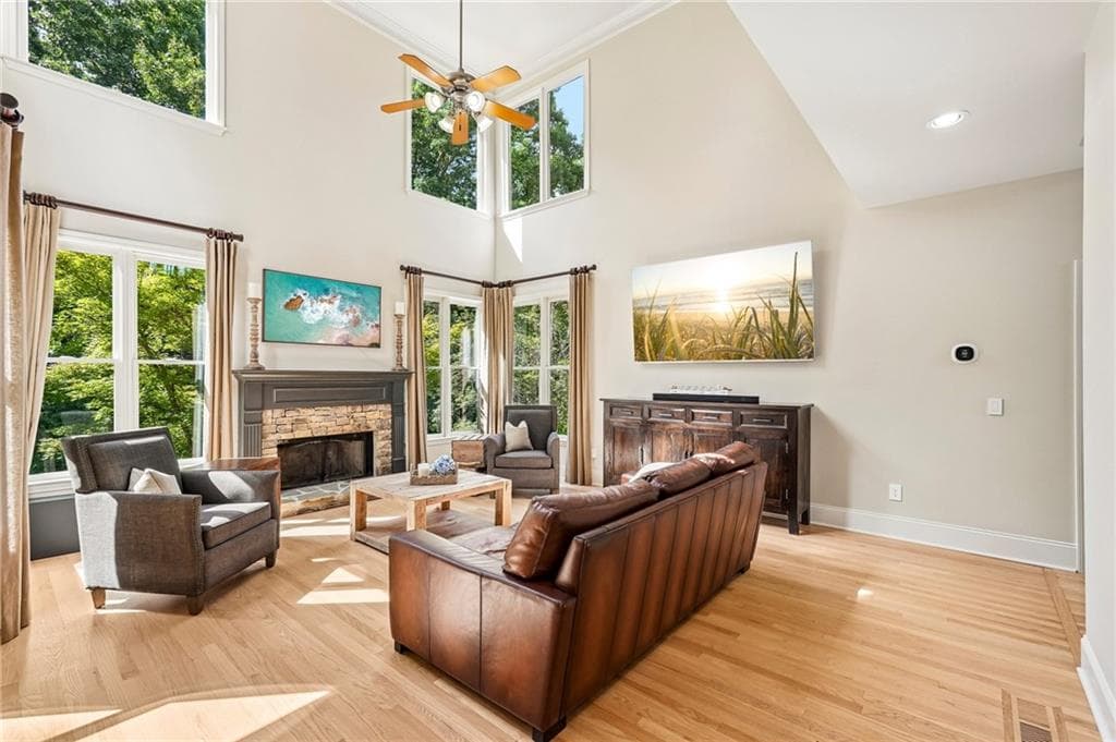 6 bedroom, 5 bathroom, 5,109 sq ft single family residence under contract at 3725 Horizon Court, Cumming, GA 30041 — photo 8