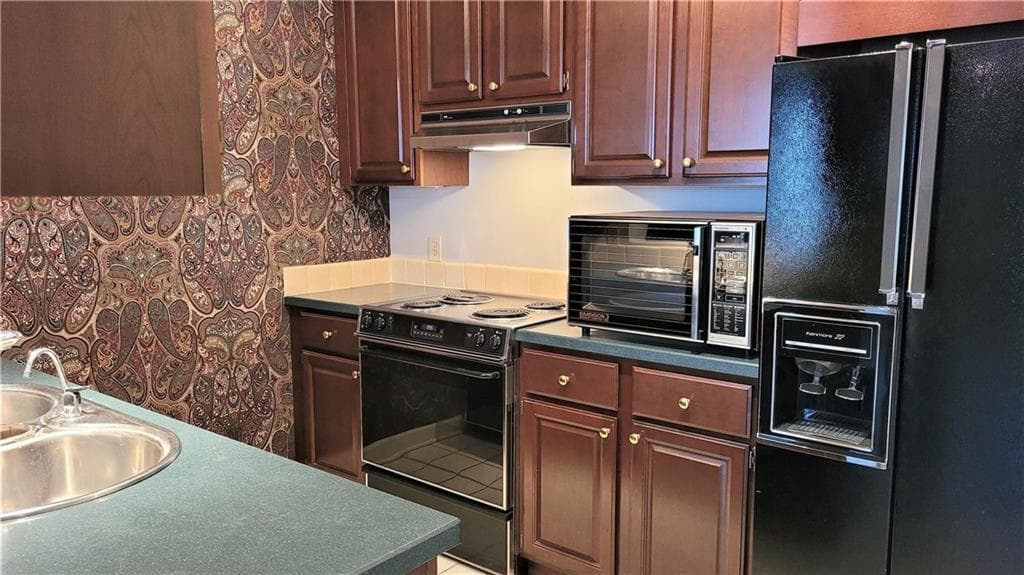 2 bedroom, 2 bathroom, 1,301 sq ft condominium for sale at 2161 Peachtree Road 901, Atlanta, GA 30309 — photo 10