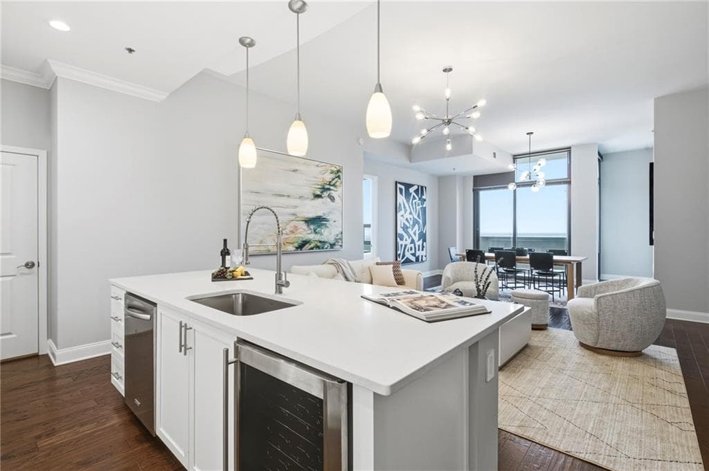 3 bedroom, 3 bathroom, 2,027 sq ft condominium for sale at 270 17th Street 4306, Atlanta, GA 30363 — photo 6