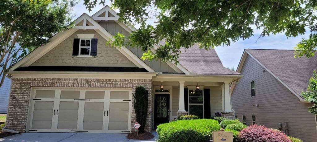 3 bedroom, 3 bathroom, 1,731 sq ft single family residence for sale at 6867 Flagstone Way, Flowery Branch, GA 30542 — photo 2