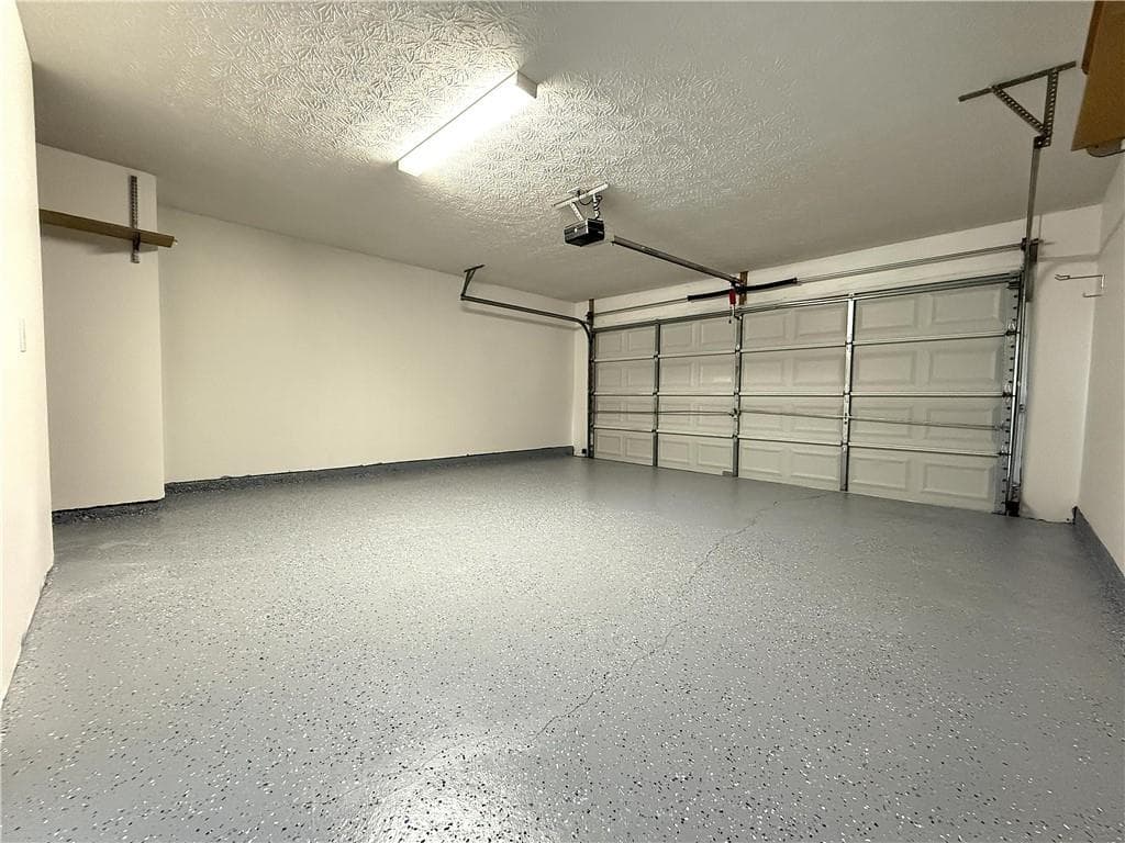 3 bedroom, 3 bathroom, 1,377 sq ft single family residence for rent at 2150 Lexington Lane, Cumming, GA 30040 for $2,300 a month — photo 9