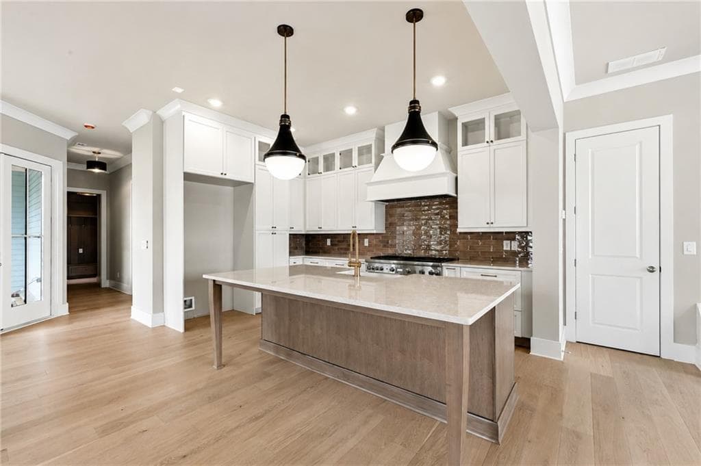 3 bedroom, 3 bathroom, 2,737 sq ft single family residence for sale at 1033 Crossroad Trail, Milton, GA 30004 — photo 3