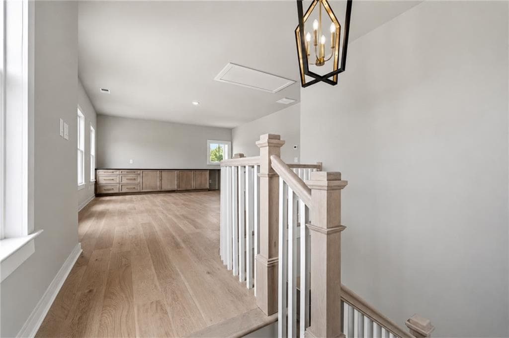 3 bedroom, 3 bathroom, 2,737 sq ft single family residence for sale at 1033 Crossroad Trail, Milton, GA 30004 — photo 5